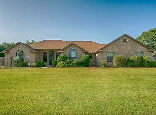 12424 Lamar Ln, Santa Fe, TX 77510