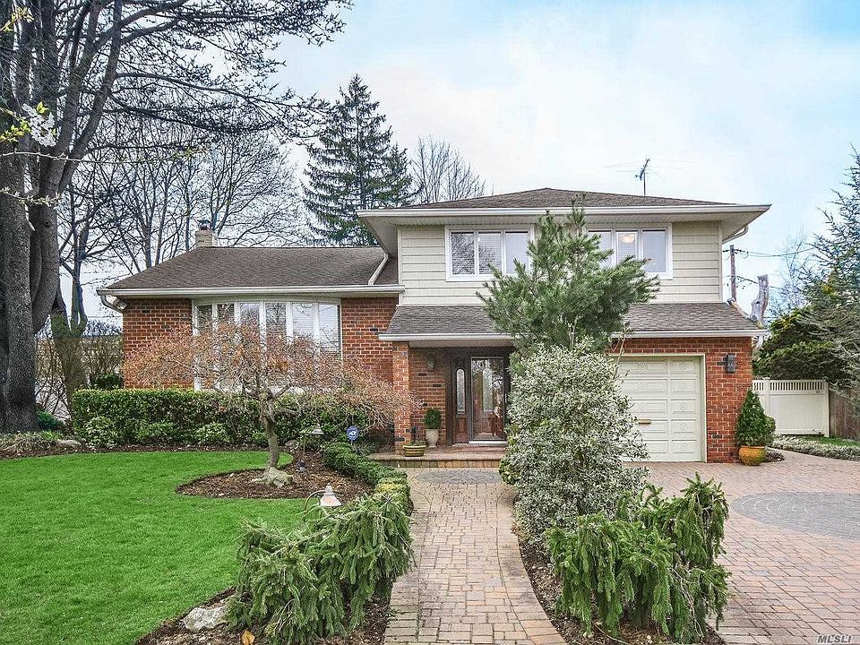 1st image of 93 Serpentine Ln