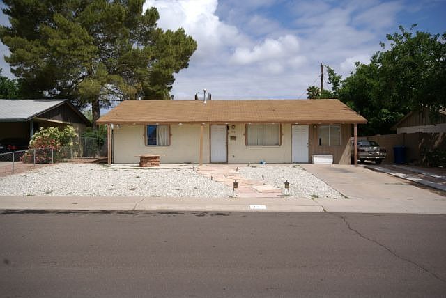 1st image of 352 E Papago Dr