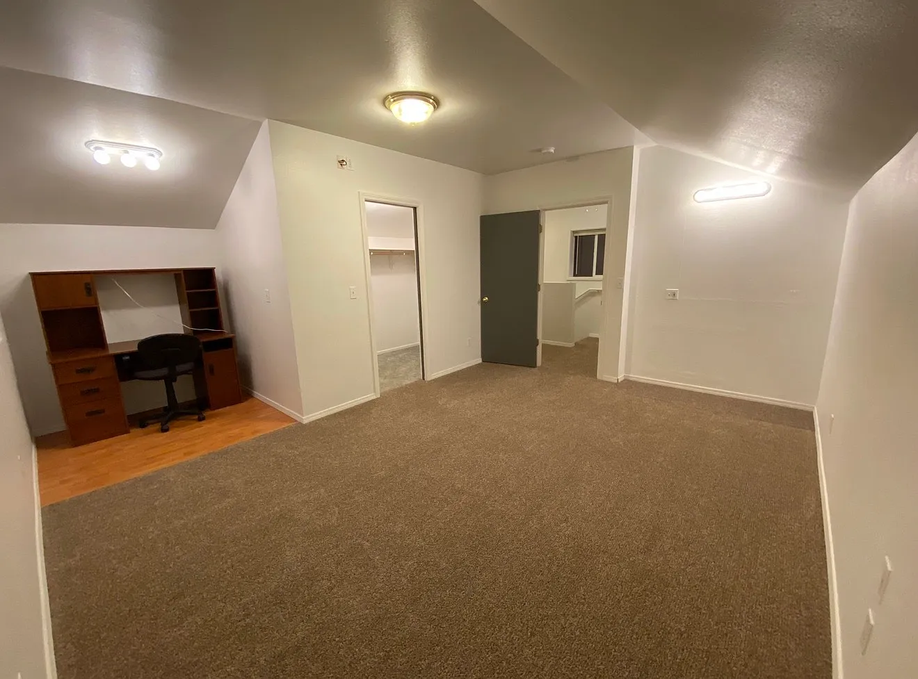 2 bed, 1000 sqft, $1,500 — Photo 4
