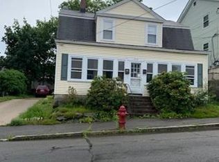 374 University Ave #2, Lowell, MA 01854