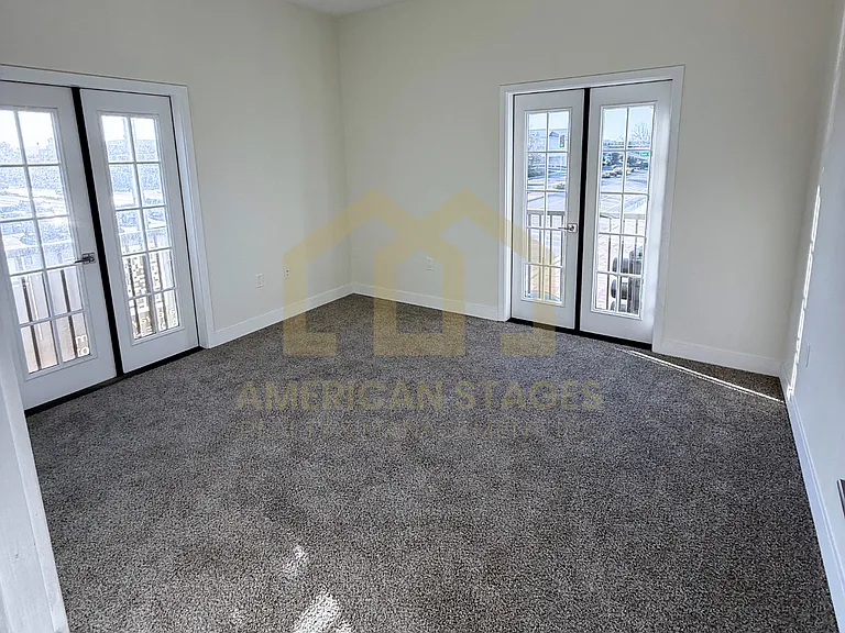 101 N Broadway #204 — Photo 8