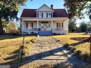 121 Cook St, Royston, GA 30662