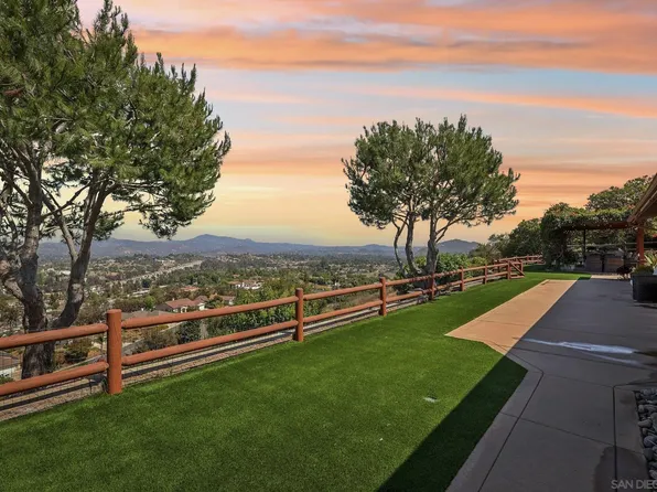 1305 Eagle Gln, Escondido, CA 92029