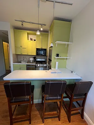 Rented by Corcoran | media 12