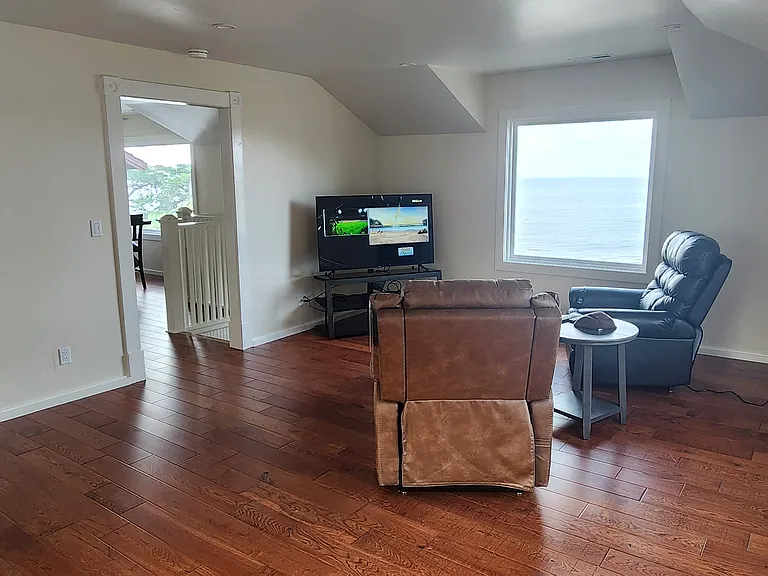 319 Ocean View Blvd — Photo 6