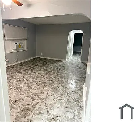 34 W Burton Ave #10 — Photo 9