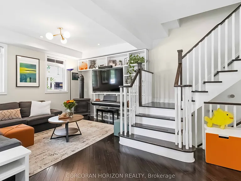 99 Erskine Ave — Photo 9