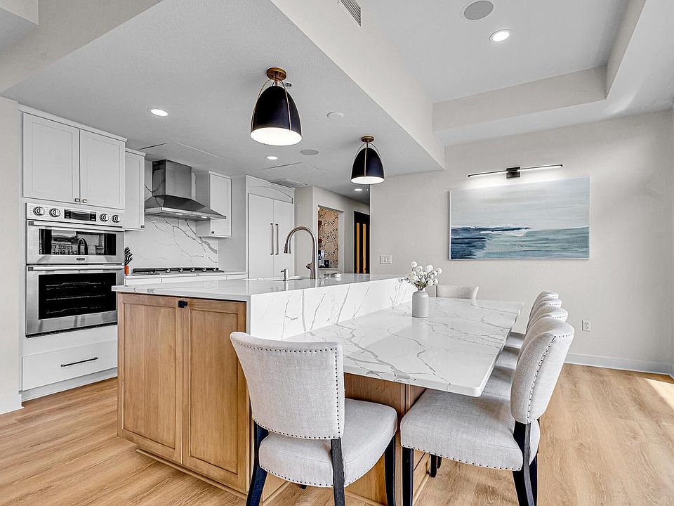 1st image of 106 W Seeboth STREET #512