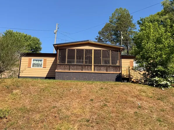 429 County Road 1101, Drift, KY 41619