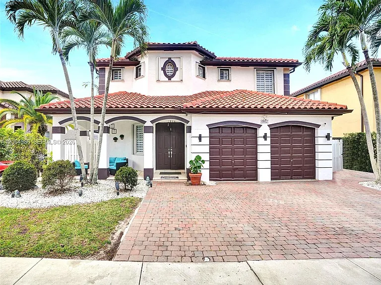 6662 SW 166th Ct — Photo 1