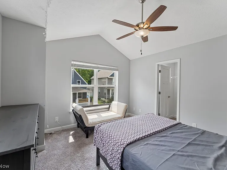 12027 Wade Park Ave — Photo 17