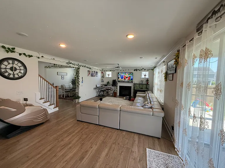 113 Gabbro Pl — Photo 16