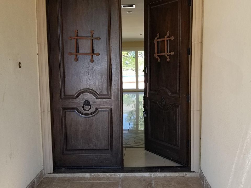 1st image of 4616 Sendero Pl