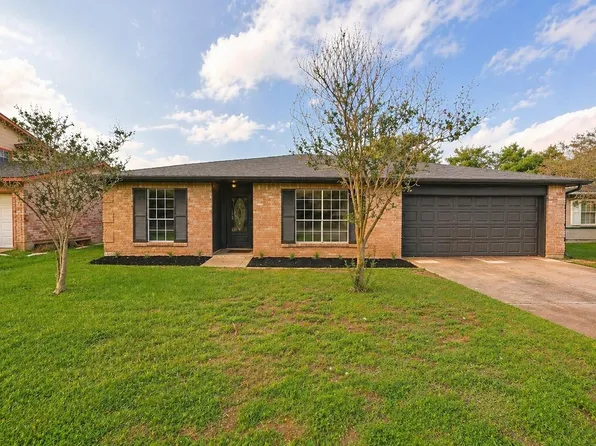 6208 Silver Leaf Dr, League City, TX 77573