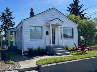 4109 SW Andover St, Seattle, WA 98116