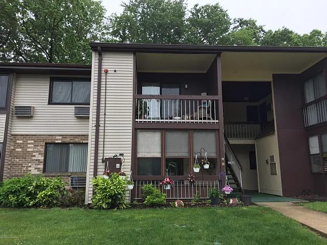 154 Cross Slope Ct Unit B photo 1