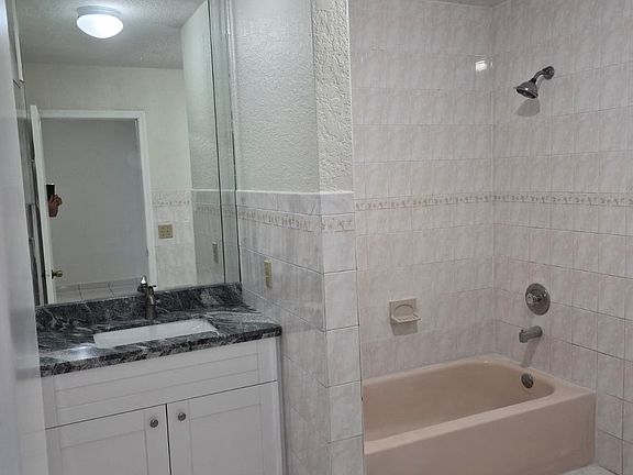 4th image of 14316 SW 52nd St