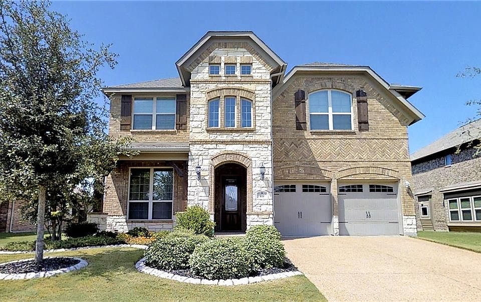 1st image of 411 Florence Dr