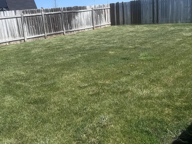 1700 NE Cinder Loop — Photo 32