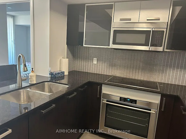 5162 Yonge St #515 — Photo 10