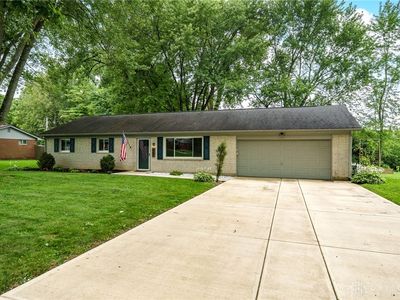647 Carthage Dr, Beavercreek, OH, 45434