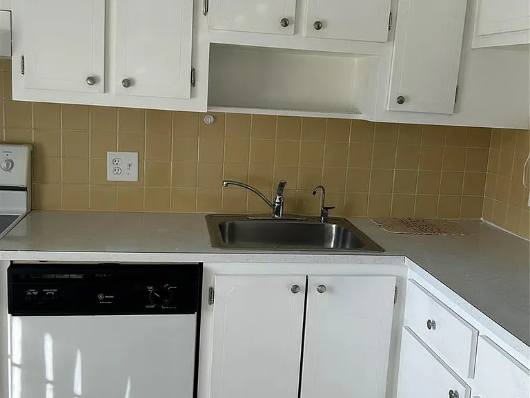 7807 Golf Circle Dr #205 — Photo 9