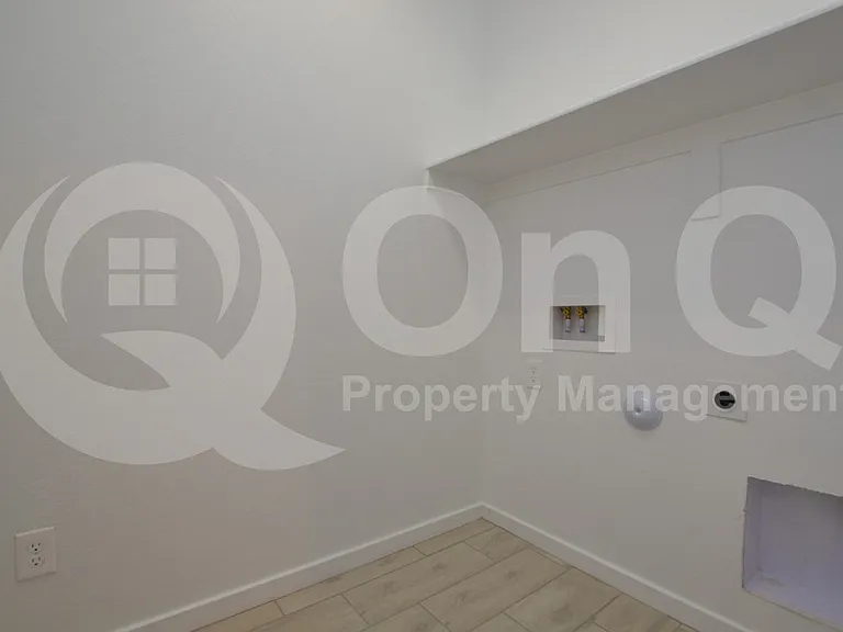 13319 W Red Range Way — Photo 23