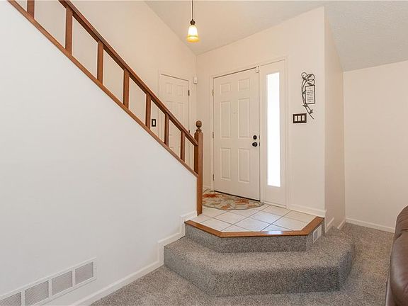 3rd image of 8316 Chapel Pines Dr