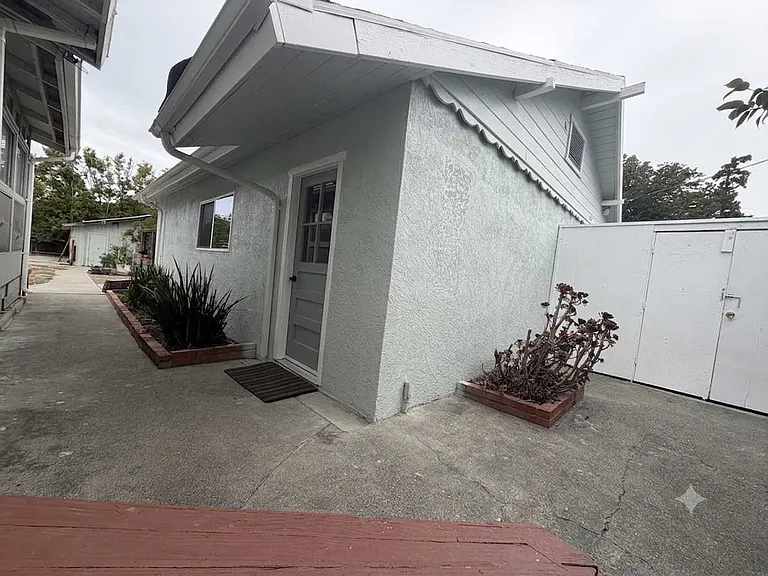 Driscoll Rd — Photo 7