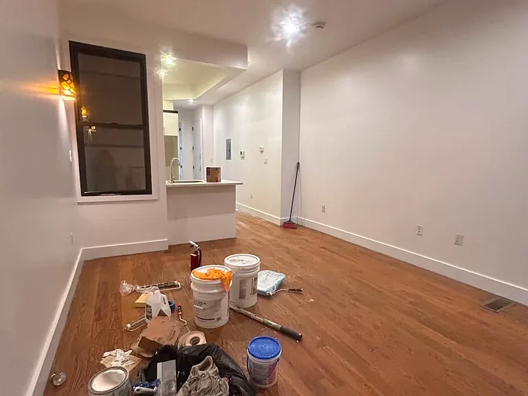 243 Harman St #GARDEN — Photo 14