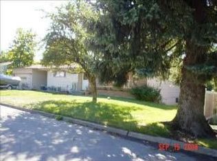 7625 N Fox Point Dr, Spokane, WA 99208