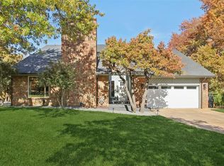 1705 Canary Ct, Edmond, OK 73034