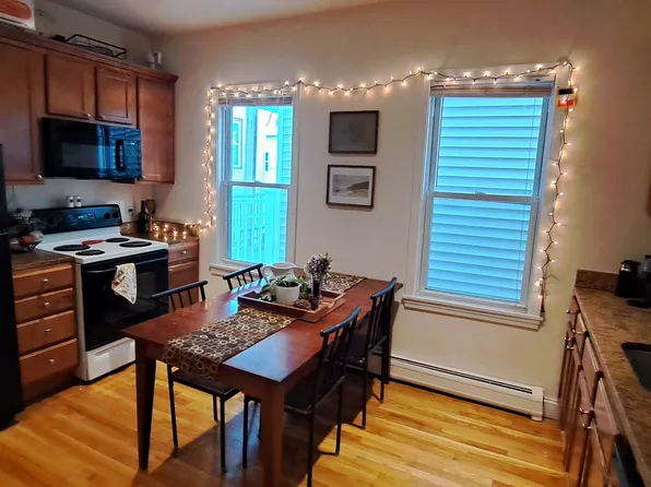 143 Hillside St, Boston, MA