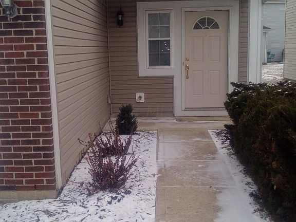 4th image of 3673 Parker Knoll Ln