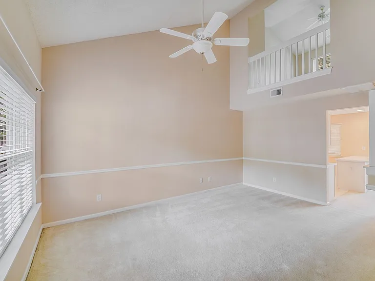 15021 Deshler Ct — Photo 12