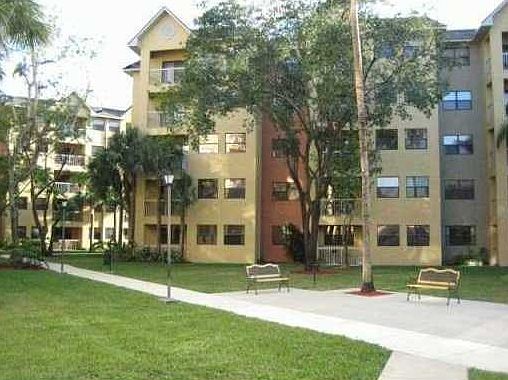 2nd image of 8160 Geneva Ct APT 201