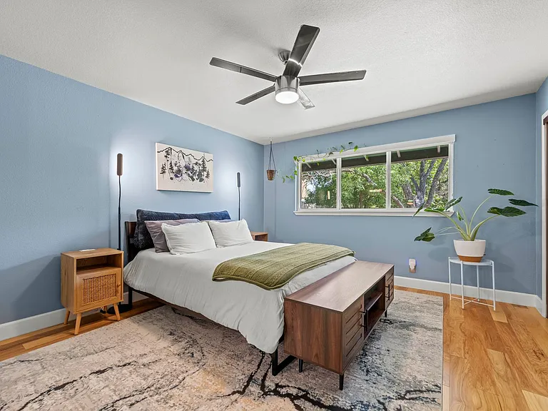 1510 Coronado Hills Dr — Photo 16