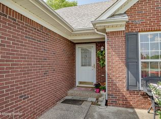 7 Lone Oak Dr, Eminence, KY 40019
