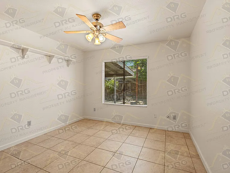 3524 Hallsboro Ct — Photo 14