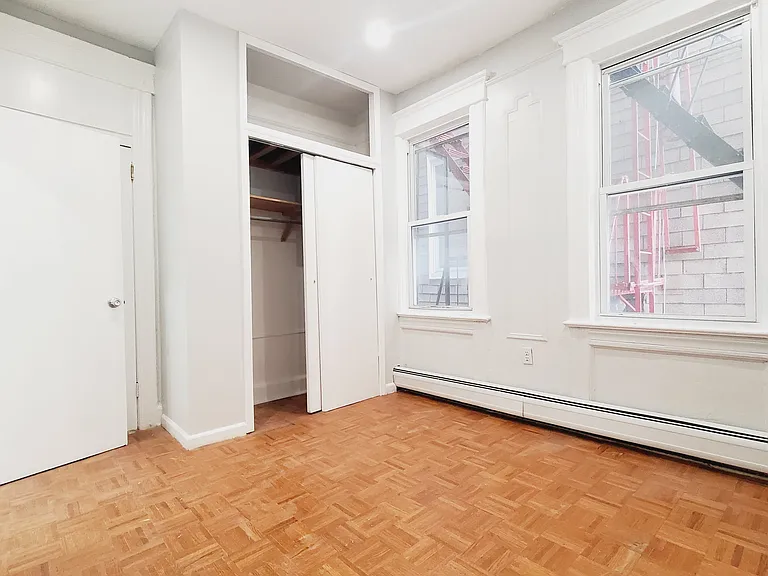 99 W 17th St #3 — Photo 6