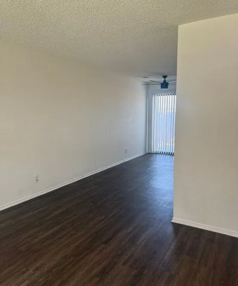 38508 11th St E #11 — Photo 3