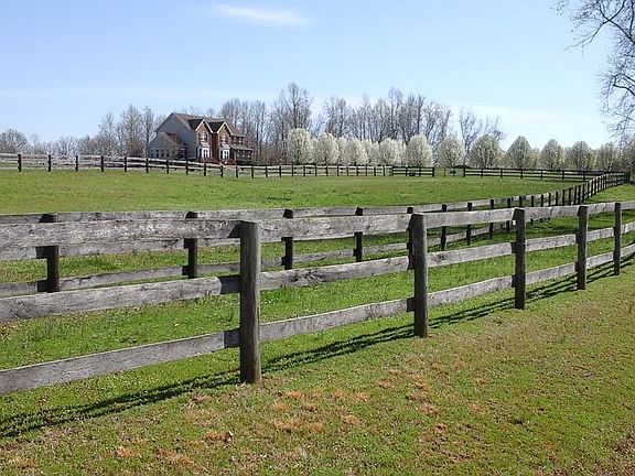 Beautiful 23 Acre Horse Farm