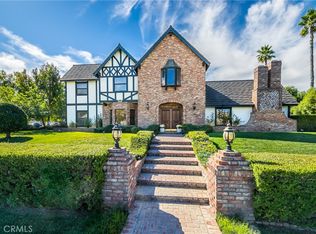 1514 Crestview Rd, Redlands, CA 92374