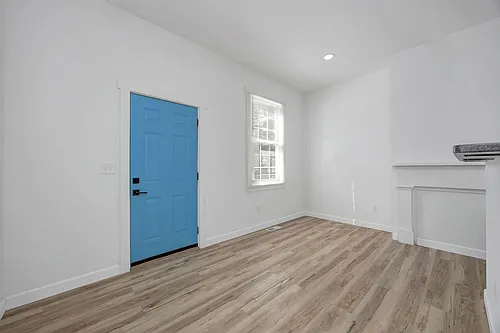 636 Watkins St #1 Photo 1