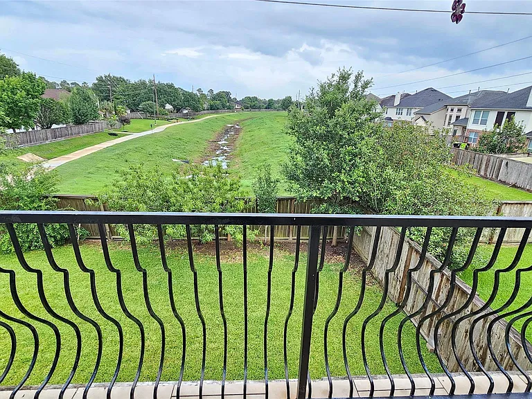 3715 Aldridge Dr — Photo 34