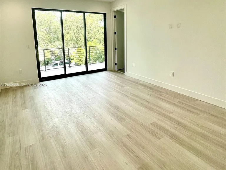 602 SW 7th Ave #0 — Photo 26
