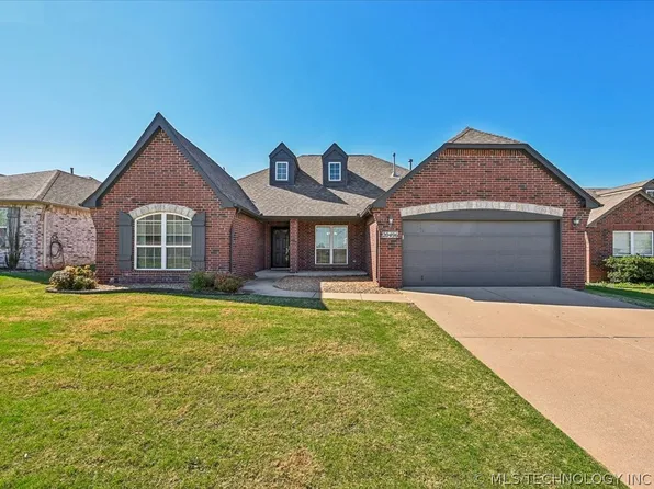 20496 E 47th St S, Broken Arrow, OK 74014