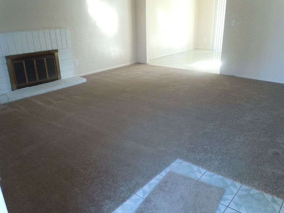New Carpet & Recently Painted