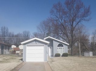 2403 Blue Heron Dr, Florissant, MO